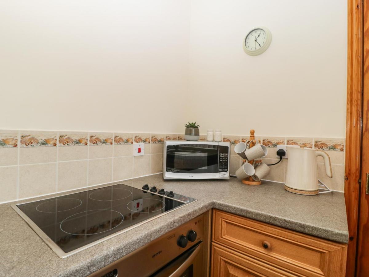 Whitlow Lodge Annex Глостер Экстерьер фото